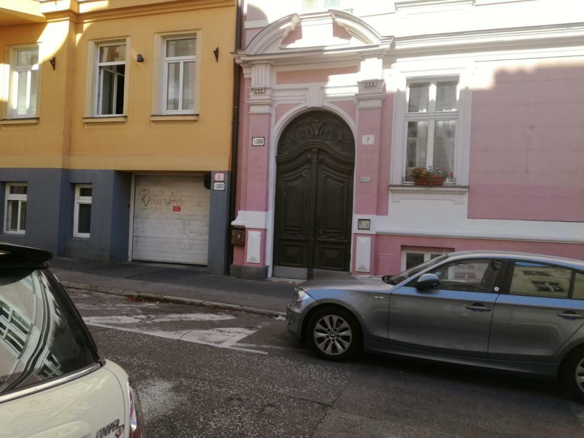 Studio12 Bratysława Zewnętrze zdjęcie